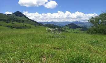 Imagem 6: LINDA ÁREA COM VISTA EXUBERANTE PARA PEDRA DO BAÚ !