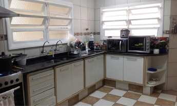 Imagem 3: Casa de condomínio para aluguel tem 366 metros quadrados com 4 quartos