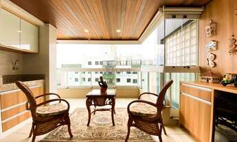 Imagem 4: Apartamento com 3 dormitórios sendo 1 suíte, 2 vagas, andar alto e mobiliado. Centro, Flor