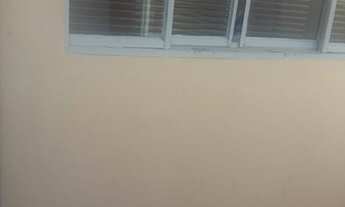 Imagem 5: 1 Sobrado na frente e 1 casa de fundo Vendo ou Troco