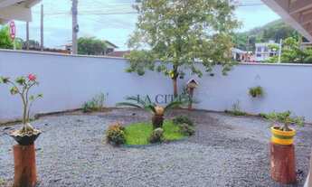 Imagem 2: Casa com 3 dormitórios à venda, 202 m² por R$ 1.200.000,00 - Vila Nova - Porto Belo/SC