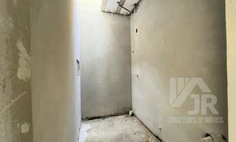 Imagem 6: Sobrado para venda possui 90 metros quadrados com 3 quartos em Rio Pequeno - Camboriú - SC