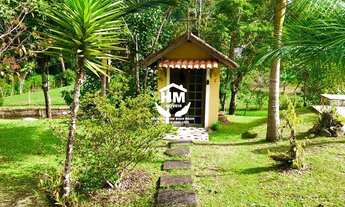 Imagem 7: Bela Chácara com 4.000 m² com casa, piscina e lago