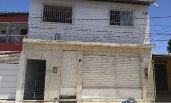 Imagem 7: Prédio comercial + 2 casas