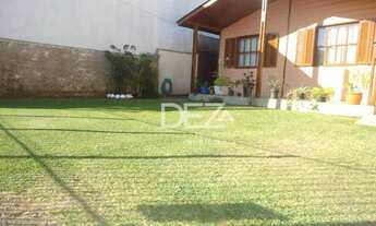 Imagem 2: Casa na Alexandrino de Alencar, a melhor localização do bairro, terreno com 300m²