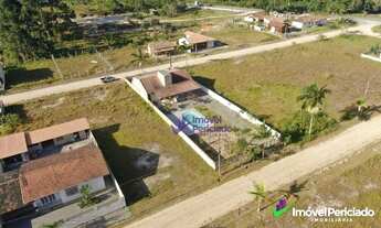 Imagem 2: Casa com piscina a 300 metros do mar