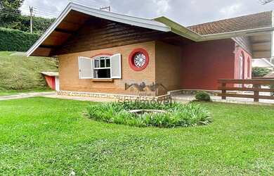 Imagem 4: Casa em Campos do Jordão à venda - Casa térrea com 04 dormitórios na região do alto da Vil