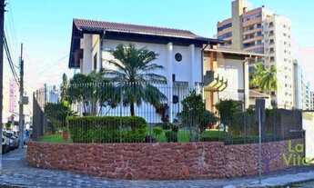 Imagem 3: Belíssima Casa COMERCIAL, À Venda e Locação - Aluguel, Bairro Ponta Aguda - Blumenau SC