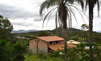 Imagem 4: Sitio na Estância do Sereno, construção inacabada