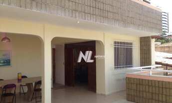 Imagem 2: Casa no Barro Vermelho, com 350m² 4Quartos, 2 Vagas cobertas