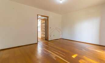 Imagem 3: Casa / 3 Dormitórios / 1 Suíte / 3 Vagas / Jardim Itu Sabará / Porto Alegre