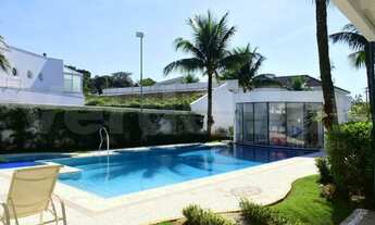Imagem 2: Acapulco Guarujá, casa com campo de futebol