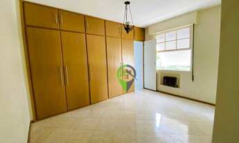 Imagem 5: Apartamento com 3 dormitórios , sendo 1 suíte TODO REFORMADO, na quadra da ORLA - Ponta da