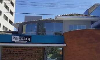 Imagem 2: Casa com 5 dormitórios para alugar, 200 m² por R$ 3.900,00/mês - Centro - Ibiporã/PR