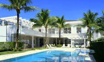 Imagem 3: Acapulco Guarujá, casa com campo de futebol