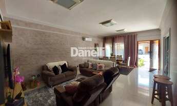 Imagem: Casa em Condomínio à venda, 3 quartos