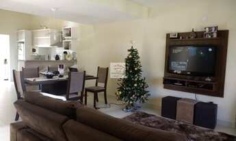 Imagem 7: Casa para venda tem 170 metros quadrados com 3 quartos em Ambrósio - Garopaba - SC