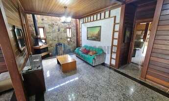 Imagem 4: Linda casa com 4 suítes e 800 metros de área construída em charmoso condomínio perto do c