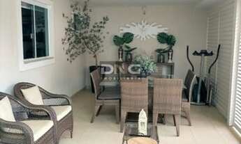 Imagem 5: CASA, SOBRADO, DE ESQUINA, 4 QUARTOS, 2 SUÍTES, REFORMADA, PORCELANATO, MODERNA, HIDROMASS