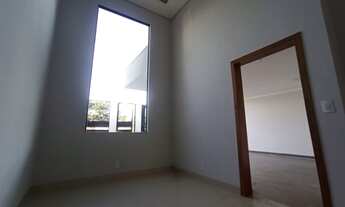 Imagem 4: Casa com 3 quartos à venda, 136 m² por R$ 590.000 - Parque das Grevíleas - Maringá/PR