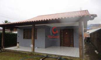 Imagem 2: Casa linear, 2 quartos sendo 1 suíte, centro de Rio Das Ostras