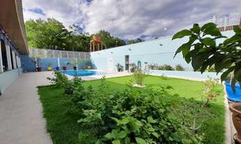 Imagem 3: Conjunto Aristocrático com piscina