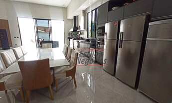 Imagem 6: Luxuosa casa térrea em condomínio