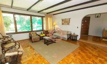 Imagem: Casa / 3 Dormitórios / 1 Suíte / 2 Vagas