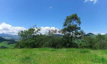 Imagem 5: LINDA ÁREA COM VISTA EXUBERANTE PARA PEDRA DO BAÚ !