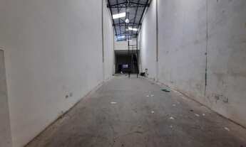 Imagem 5: GALPÃO MOOCA / MEZANINO / 04 BANHEIROS