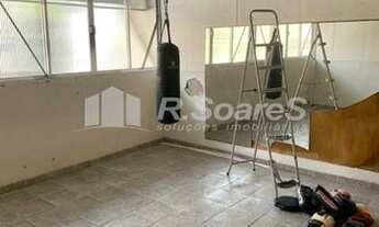 Imagem 4: Prédio com 4 andares na Tijuca-Vila Isabel