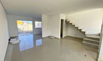 Imagem 4: Lindo Sobrado de 3 quartos (1 Suíte), 100 m² a poucos passos da areia do Mar