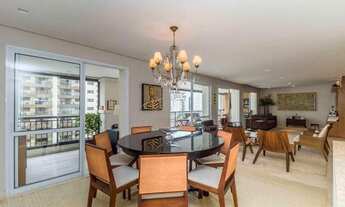 Imagem 4: Apartamento de 250m² em Moema, com 4 suítes, lazer completo. Um dos melhores condomínios d