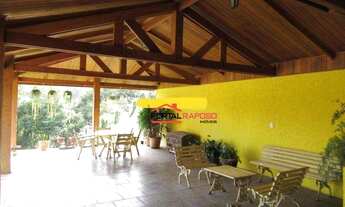 Imagem 4: Casa térrea com 3 quartos e 1.000 m2 de terreno no coração da Granja Viana