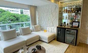 Imagem 3: Cobertura maravilhosa com muita qualidade e bom gosto nos acabamentos. Venda com porteira