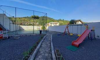 Imagem 5: Olha o tamanho deste Apto c/ 03 quartos/suíte, prédio c/ piscina e a localização top