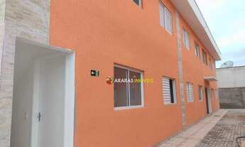 Imagem: Casa térrea, recém construída em condomínio