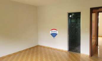 Imagem 6: Casa com 3 dormitórios para alugar, 236 m² por R$ 1.800,00/mês - São Judas Tadeu - Juiz de