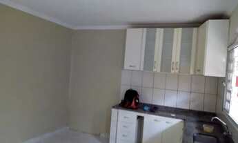 Imagem 2: Casa a venda na Colônia Agrícola Arniqueiras 5 Quartos sendo 2 suites..