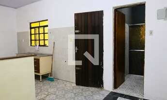 Imagem 4: Casa para Aluguel - Parque Oratório, 2 Quartos, 65 m2