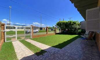 Imagem 2: Casa 4 dormitórios ou + para Venda em Cidreira, CENTRO, 5 dormitórios, 1 suíte, 3 banheiro