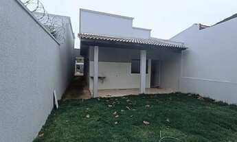 Imagem 6: Casa de 3 quartos sendo uma Suite a poucos metros do Hospital de Aparecida de Goiânia