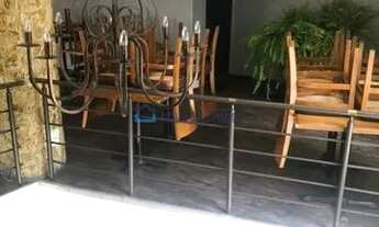 Imagem 4: Esquina em ZEU com Renda Um Castelo no Paraíso