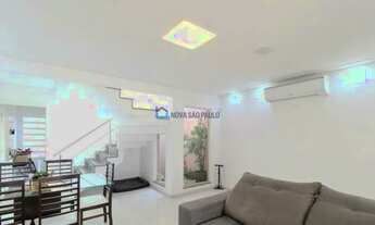 Imagem 2: Belíssimo sobrado semi novo com 135m² com 3 dormitórios, sendo 3 suítes e 3 vagas em Nov