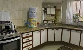 Imagem 7: Charmosa casa térrea com quintal e jardim