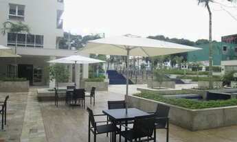 Imagem 4: Moderno empeendimento comercial