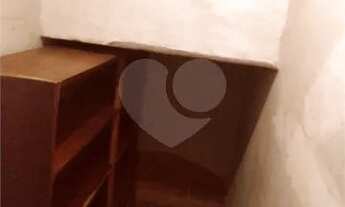 Imagem 6: Sobrado para reforma próximo do metrô Tucuruvi