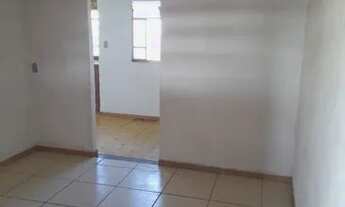 Imagem 2: Kitnet 400 Casa com 1 dormitório