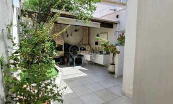 Imagem 2: Sobrado Vila Mariana 250m², 6 Salas, 7 Banheiros, 5 Vagas, Depósito e Quintal