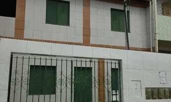 Imagem: Alugo casa lajeada 2quartos no Santos Dumont